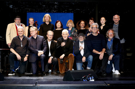 Fototermin zur Benefizgala 'Schillern für die Ukraine' in Berlin