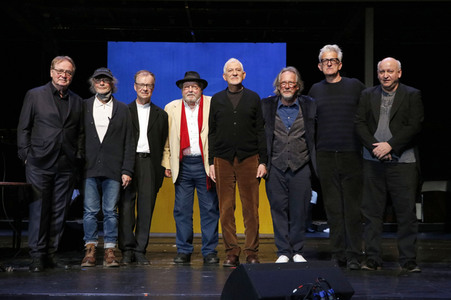 Fototermin zur Benefizgala 'Schillern für die Ukraine' in Berlin