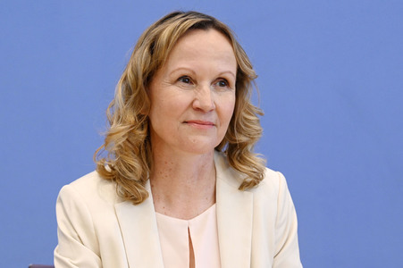 Bundespressekonferenz zum Aktionsprogramm Natürlicher Klimaschutz in Berlin