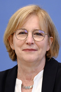 Bundespressekonferenz zum Aktionsprogramm Natürlicher Klimaschutz in Berlin