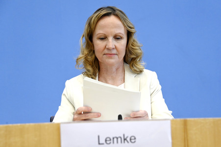 Bundespressekonferenz zum Aktionsprogramm Natürlicher Klimaschutz in Berlin