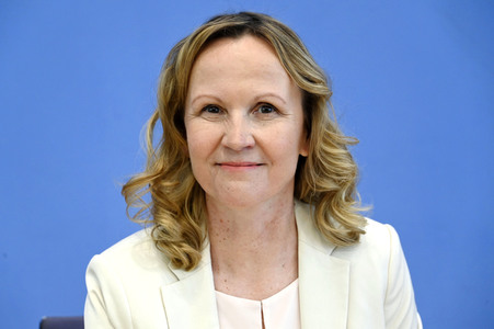 Bundespressekonferenz zum Aktionsprogramm Natürlicher Klimaschutz in Berlin