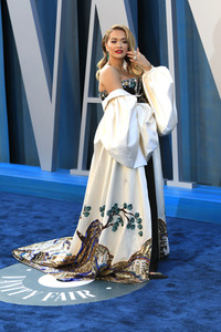 Vanity Fair Oscar Party 2022 in Beverly Hills