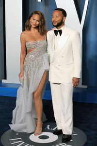 Vanity Fair Oscar Party 2022 in Beverly Hills