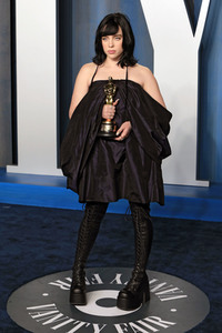 Vanity Fair Oscar Party 2022 in Beverly Hills