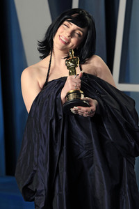 Vanity Fair Oscar Party 2022 in Beverly Hills
