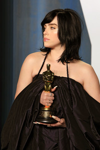 Vanity Fair Oscar Party 2022 in Beverly Hills