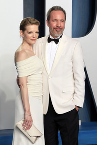 Vanity Fair Oscar Party 2022 in Beverly Hills