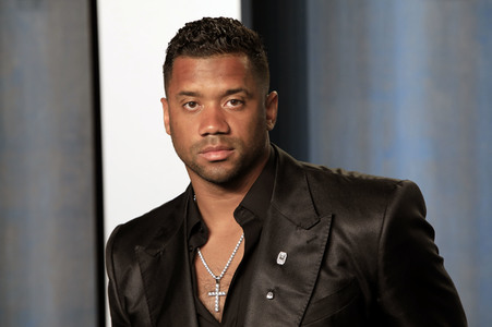 Vanity Fair Oscar Party 2022 in Beverly Hills