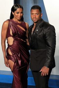 Vanity Fair Oscar Party 2022 in Beverly Hills