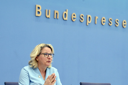 Bundespressekonferenz Vorstellung des UNFPA-Weltbevölkerungsberichts 2022 in Berlin