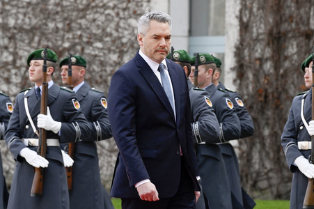 Empfang des Bundeskanzlers der Republik Österreich in Berlin