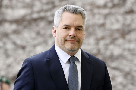 Empfang des Bundeskanzlers der Republik Österreich in Berlin