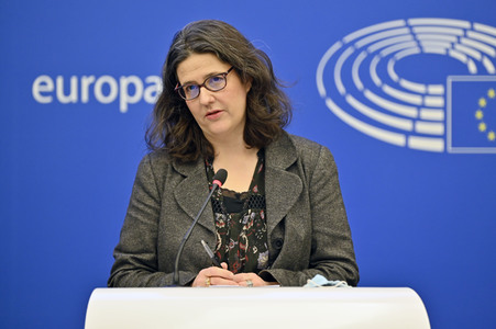 Pressekonferenz mit Gwendoline Delbos-Corfield zur Wahl in Ungarn im EU-Parlament in Straßburg