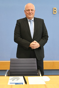 Bundespressekonferenz Vorstellung des 30. Tätigkeitsberichtes des BfDI in der Krise in Berlin