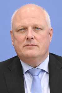 Bundespressekonferenz Vorstellung des 30. Tätigkeitsberichtes des BfDI in der Krise in Berlin