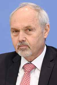 Bundespressekonferenz Vorstellung des 30. Tätigkeitsberichtes des BfDI in der Krise in Berlin