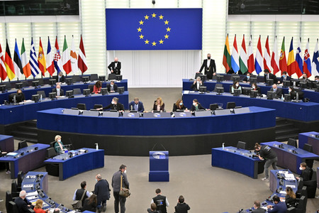 Fragestunde mit Ursula von der Leyen im EU-Parlament in Straßburg