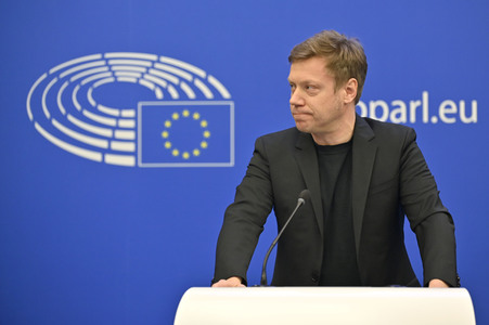 Pressebriefing der Fraktion GUE/NGL im EU-Parlament in Straßburg