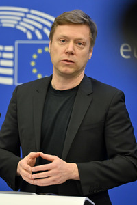 Pressebriefing der Fraktion GUE/NGL im EU-Parlament in Straßburg