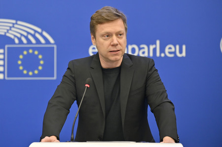 Pressebriefing der Fraktion GUE/NGL im EU-Parlament in Straßburg