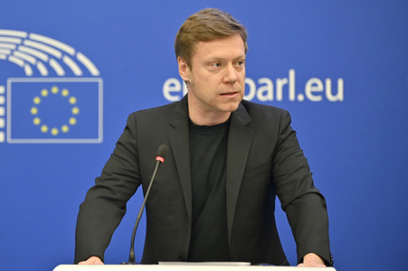 Pressebriefing der Fraktion GUE/NGL im EU-Parlament in Straßburg