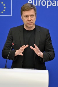 Pressebriefing der Fraktion GUE/NGL im EU-Parlament in Straßburg