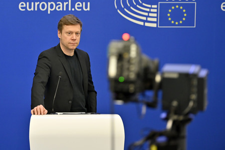 Pressebriefing der Fraktion GUE/NGL im EU-Parlament in Straßburg