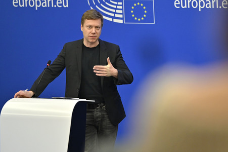 Pressebriefing der Fraktion GUE/NGL im EU-Parlament in Straßburg