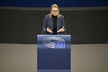 Plenartagung zur Mindestbesteuerungsrichtlinie im EU-Parlament in Straßburg