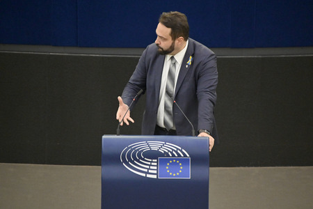 Plenartagung zur Mindestbesteuerungsrichtlinie im EU-Parlament in Straßburg