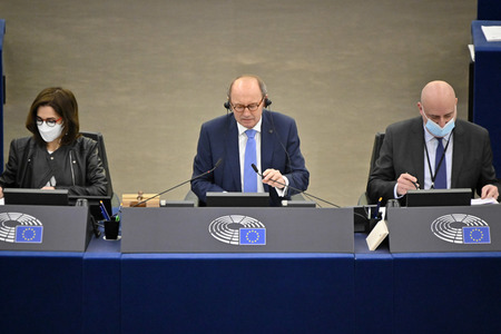 Plenartagung zum Schutz von Ukraine-Flüchtlingen im EU-Parlament in Straßburg