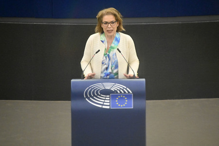 Plenartagung zum Schutz von Ukraine-Flüchtlingen im EU-Parlament in Straßburg