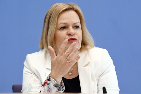 Bundespressekonferenz Polizeiliche Kriminalstatistik 2021 in Berlin