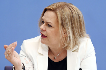 Bundespressekonferenz Polizeiliche Kriminalstatistik 2021 in Berlin