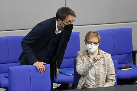 28. Sitzung des Deutschen Bundestages in Berlin