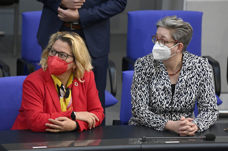 28. Sitzung des Deutschen Bundestages in Berlin