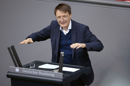 28. Sitzung des Deutschen Bundestages in Berlin