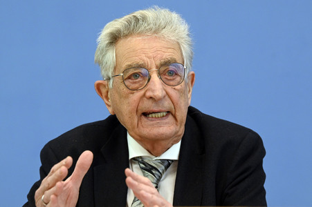 Bundespressekonferenz Kriegsverbrechen in der Ukraine in Berlin