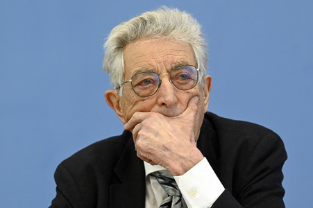 Bundespressekonferenz Kriegsverbrechen in der Ukraine in Berlin