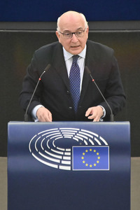 Plenartagung zu Gemeinsamkeiten des Putin-Regimes und rechtsextremer Bewegungen in Europa im EU-Parlament in Straßburg