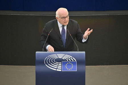 Plenartagung zu Gemeinsamkeiten des Putin-Regimes und rechtsextremer Bewegungen in Europa im EU-Parlament in Straßburg