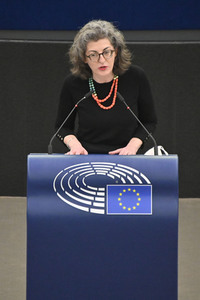 Plenartagung zu Gemeinsamkeiten des Putin-Regimes und rechtsextremer Bewegungen in Europa im EU-Parlament in Straßburg