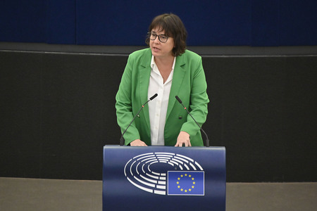 Plenartagung zu Gemeinsamkeiten des Putin-Regimes und rechtsextremer Bewegungen in Europa im EU-Parlament in Straßburg