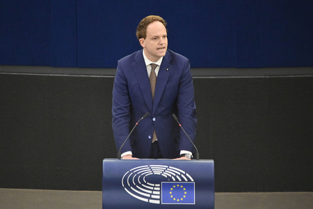 Plenartagung zu Gemeinsamkeiten des Putin-Regimes und rechtsextremer Bewegungen in Europa im EU-Parlament in Straßburg