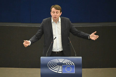 Plenartagung zu Gemeinsamkeiten des Putin-Regimes und rechtsextremer Bewegungen in Europa im EU-Parlament in Straßburg