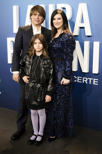 Filmpremiere 'Laura Pausini: Un placer conocerte' in Madrid