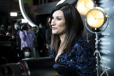 Filmpremiere 'Laura Pausini: Un placer conocerte' in Madrid