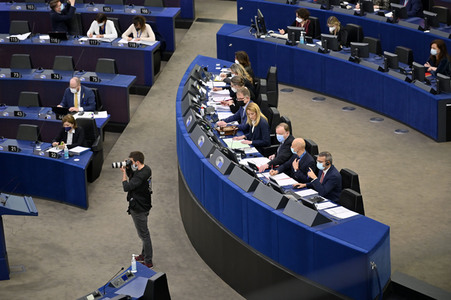 Abstimmung über Sanktionen gegen Russland im EU-Parlament in Straßburg