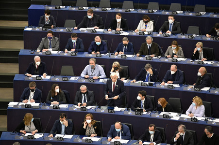 Abstimmung über Sanktionen gegen Russland im EU-Parlament in Straßburg